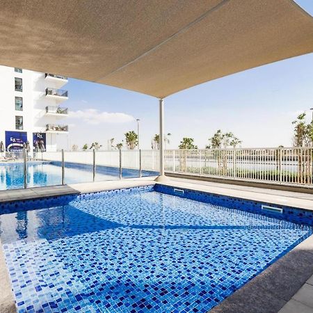 Smart Living Apartment Abu Dhabi Exteriör bild